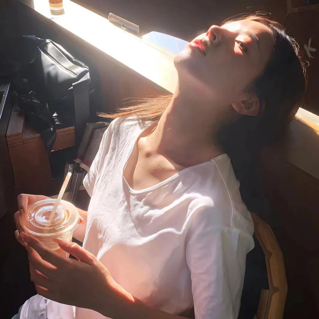 恶童侵宅海报