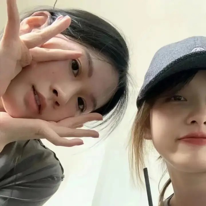 不情愿的英雄海报